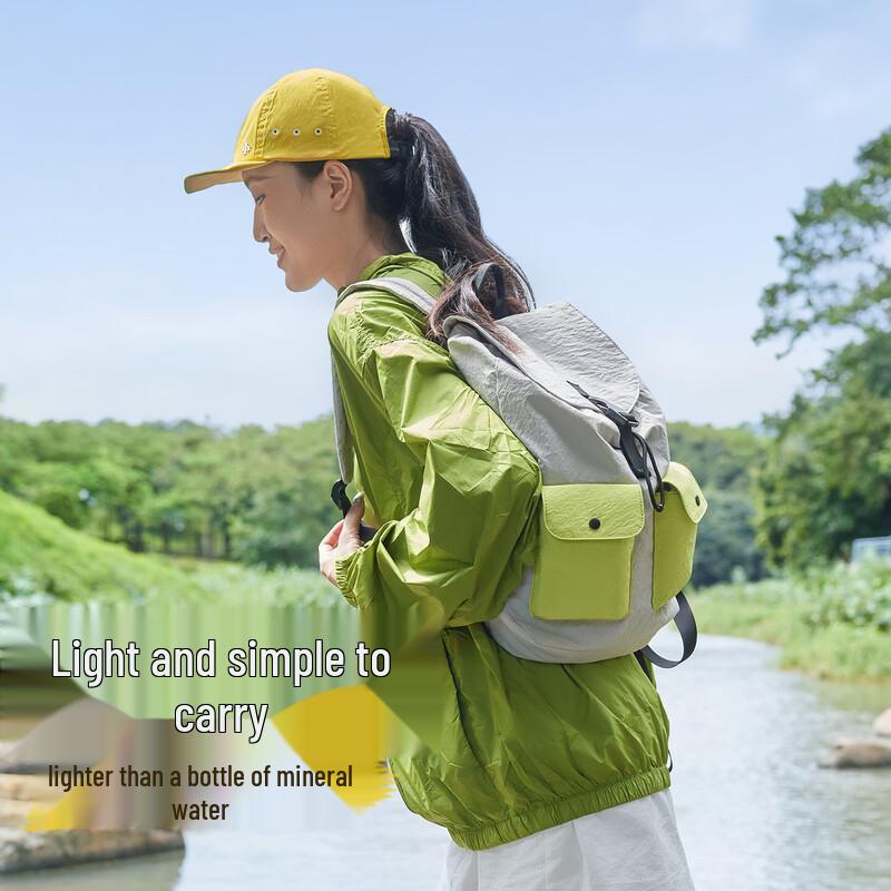 FION Guanye Xiarui Casual Sports Backpack