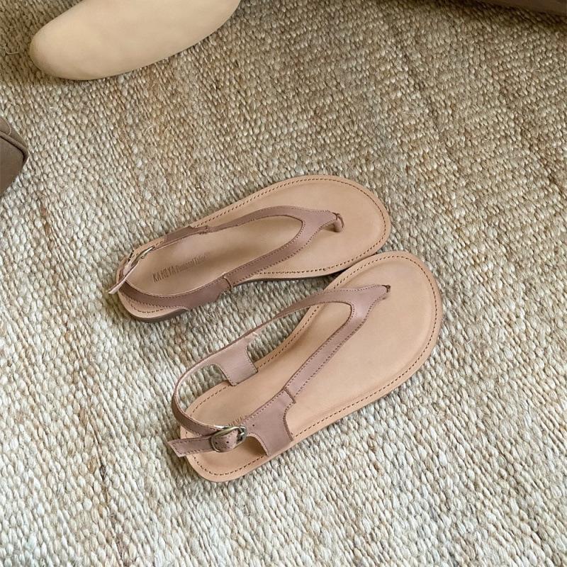 Summer 2025 new leather flip-flops with flat-bottomed beach vacation lazy open-toed women's half-drag sandals