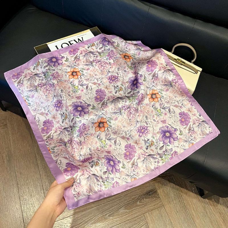 Fashion Black and White Printing Temperament Square Scarf Imitation Silk Korean Version Decorative Scarf Scarf Professional Decorative Shawl Silk Scar