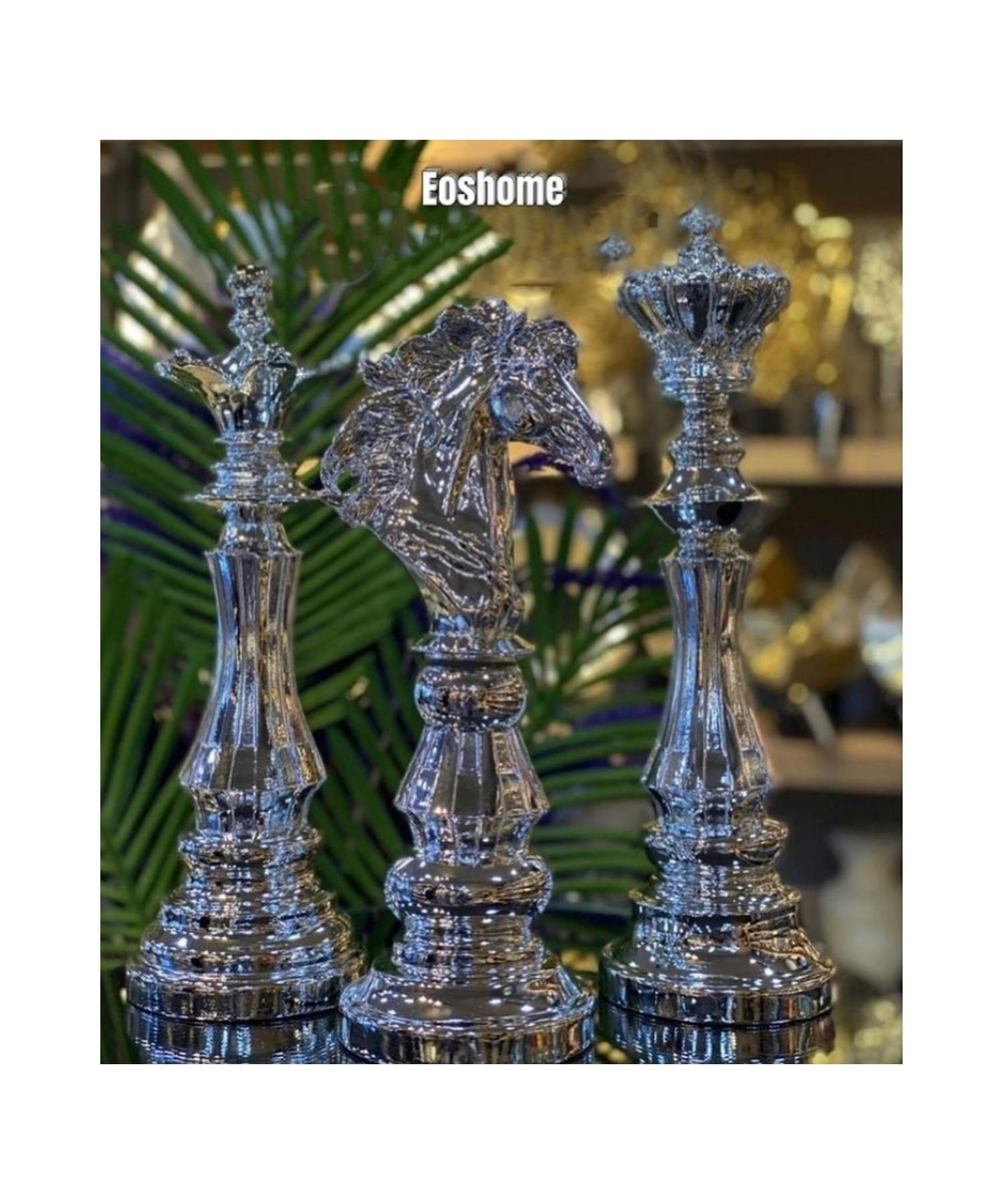 

Посеребренная шахматная подвеска