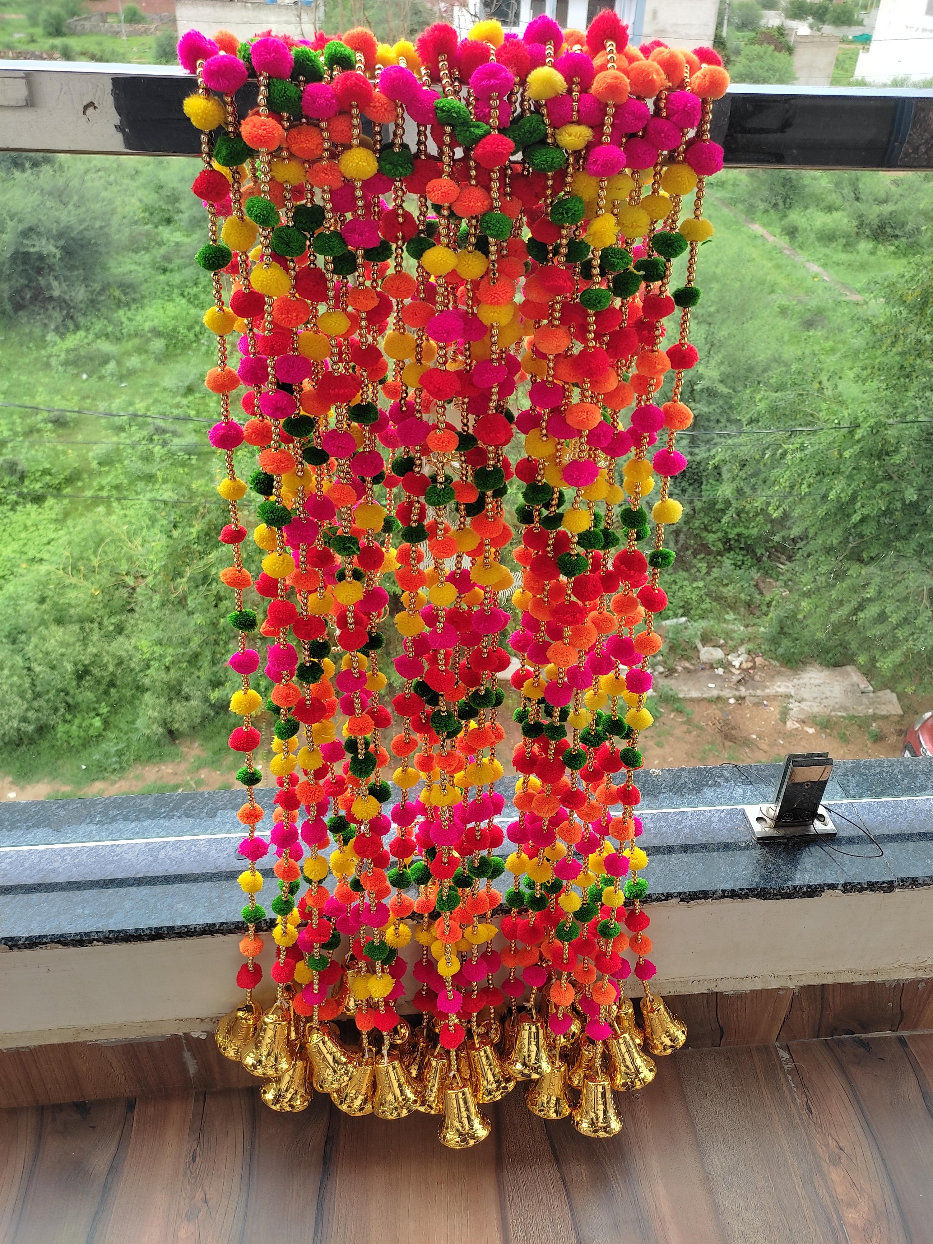 

20 шт. индийская гирлянда из помпонов и бархатцев ручной работы с колокольчиками, декор для Дивали, украшения для индийской свадьбы, свадебный декор, гирлянда из помпонов