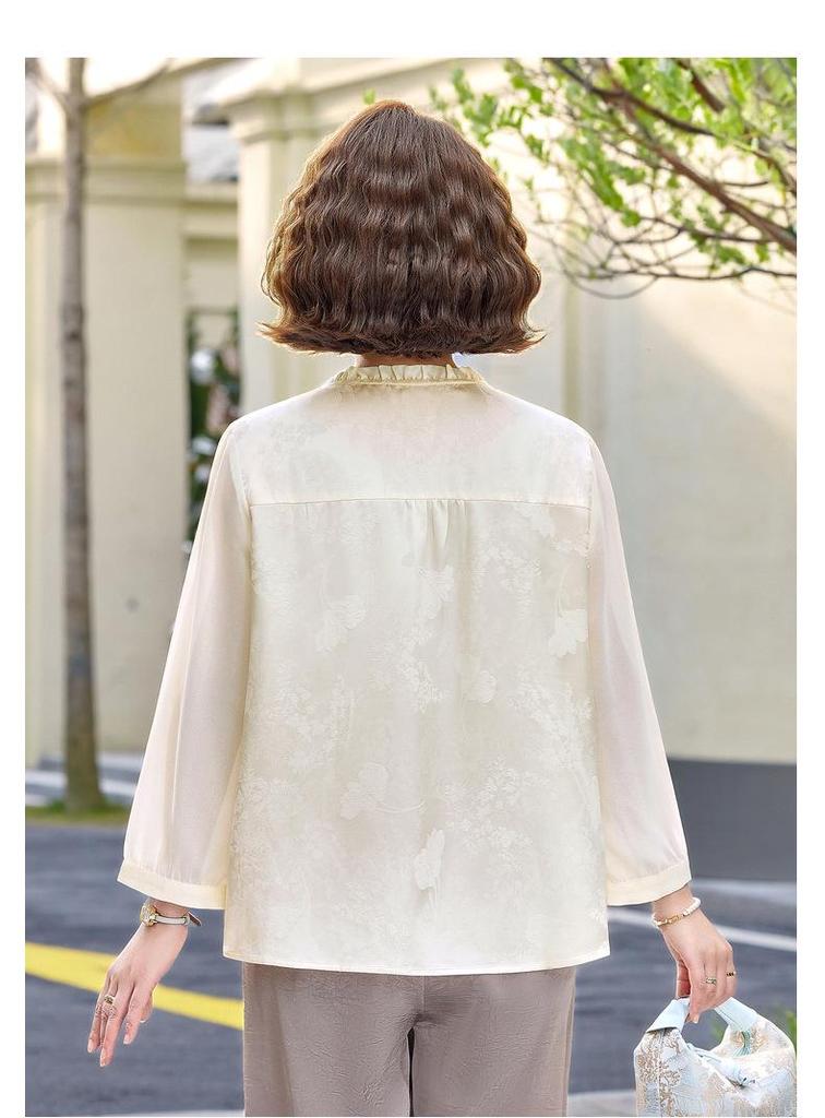Mom's Elegant Chinese-Style Satin Embroidered Lace Shirt with Three-Quarter Sleeves