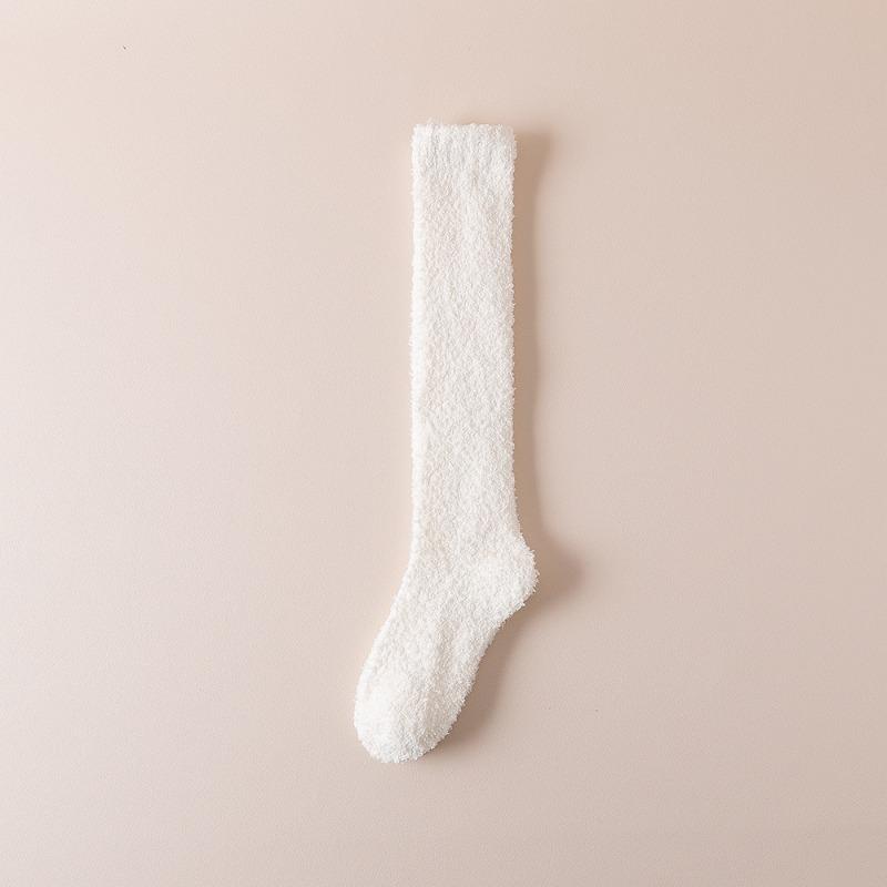 Female Autumn and Winter Add Velvet To Thicken Home Floor Sleep Month Son Keep Warm Not To Drop Hair Coral Velvet Calf Socks