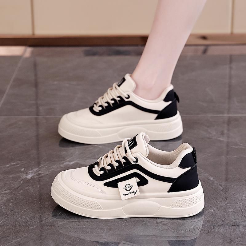 2025 spring little white shoes new Korean version ins female students height increase platform sports board shoes casual shoes female Q2006