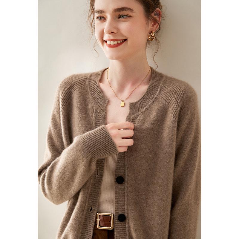 Women's Cashmere Round Neck Cardigan - 2024 Autumn/Winter Collection, Thickened Raglan Loose Knit Sweater, Versatile Outerwear.