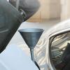 42cm Eisen Kraftstofftrichter mit Metallfilter Vielseitiger Metalltrichter Schwerlast Kraftstofftrichter für Auto Motorräder & LKW