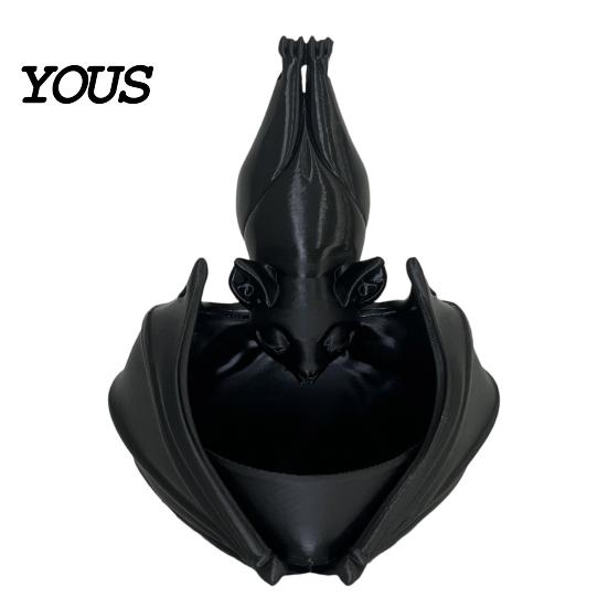 Gothic Bat Flower Pot Hanging Planter, Plant Pot, 3D Printed Lightweight Durable Halloween Planter for Trailing Vines, Indoor Outdoor Decoration