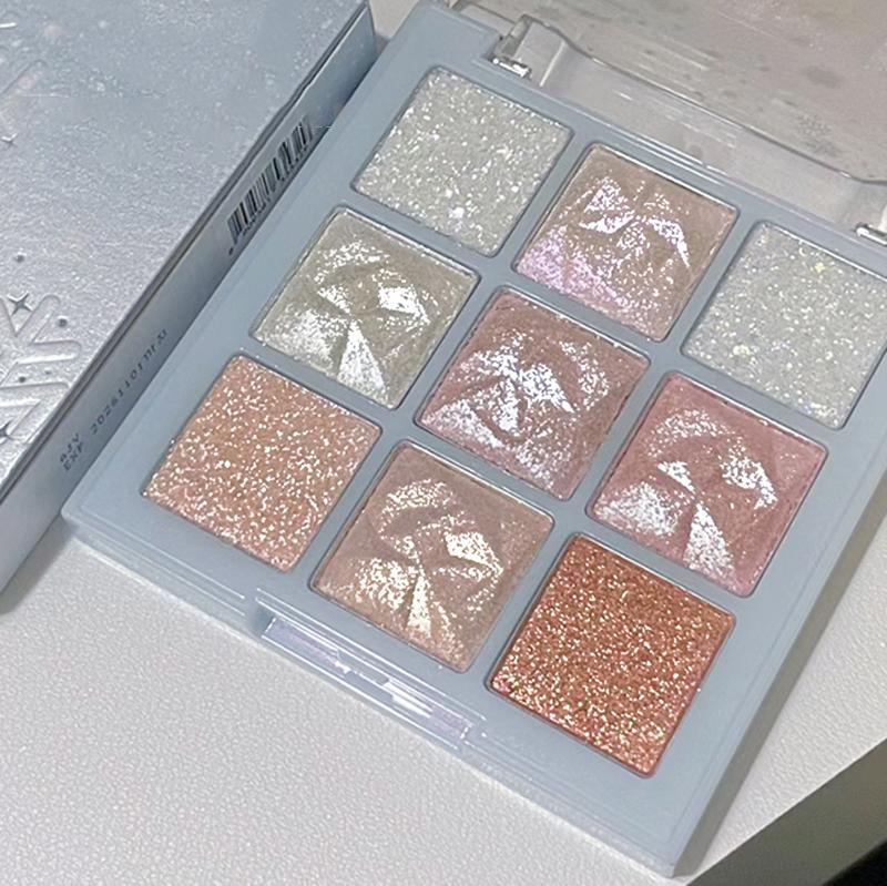 Paleta de fard de pleoape cu sclipici fulg de zăpadă 9 culori Diamond Flash Highlighter Iluminează fardul de pleoape Shiny Liying Silkworm Waterproof Durable Shimmer Machiaj pentru ochi