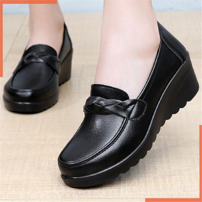 New Women's Shoes Spring Autumn Wedges Soft Sole Non-slip Women's Single Shoes Comfortable Large Size Mother's Leather Pumps