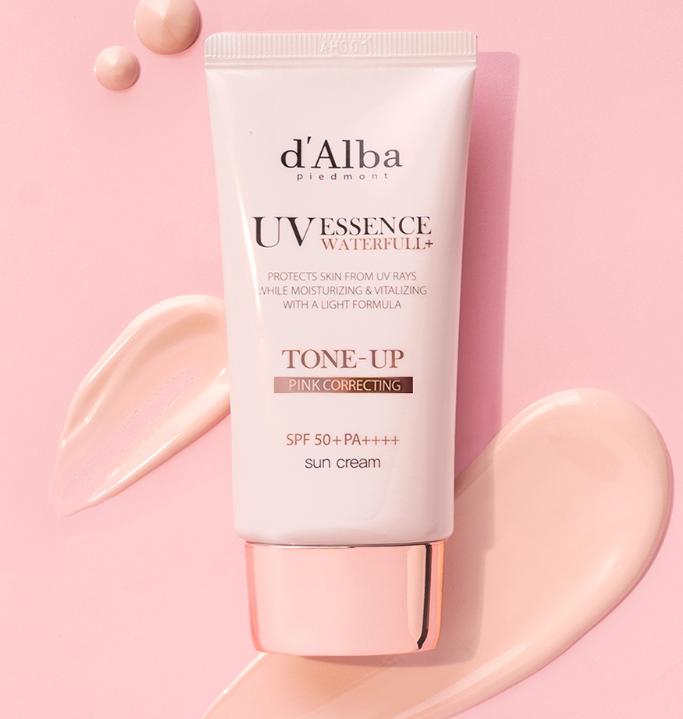 d'Alba Creme Solar Waterfull Tone-Up FPS50+ PA++++ | Clareador e Hidratante Protetor Solar Coreano – 50ml