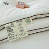 Yiyiai All-Cotton Jacquard Sateen Quilt