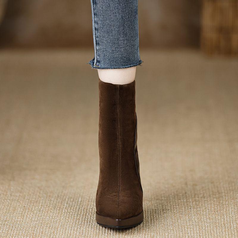 Handmade women's shoes autumn pointed 2025 autumn and winter new short boots women's high heels thin heel zipper brown women's boots