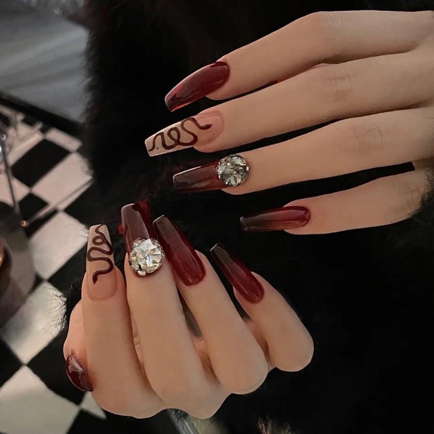 Handworn Fashion Nail Delicate Rhinestones Classic Detachable Nail Style Patch