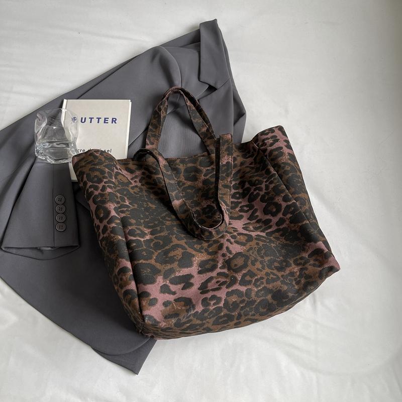 Сумка-тоут с леопардовым принтом — фото 15