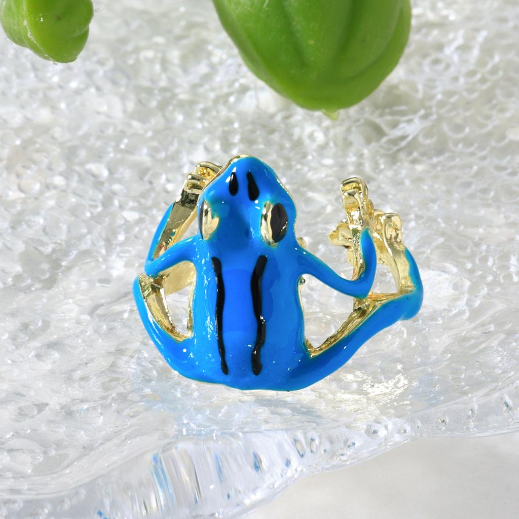 Hot-selling frog's hug green funny ring design cute green frog opening adjustable ring