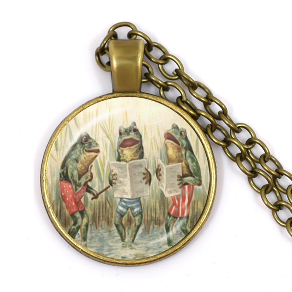 Handmade Vintage Frog Fairy Pendant Necklace Glass Cabochon Fashion Women Charm Jewelry Necklaces and Chains Female