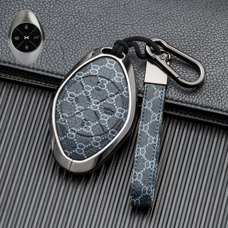 Signal Unobstructed, Suitable for Xiaopeng P7 G9 G3 P5 Metal All-inclusive Double-sided Leather Car Key Protective Case