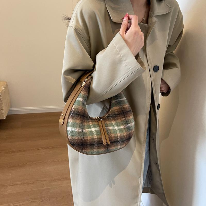 PU Leather Small Bag for Women Grid Striped Half Moon Shoulder Bags Retro Female Underarm Bags Girls New