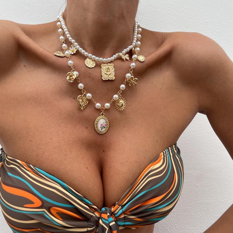 

2Pcs/Set Sunflower Heart Geometric Pendant Necklace For Women Luxury Imitation Pearl Chain Necklaces French Palace Jewelry onesize