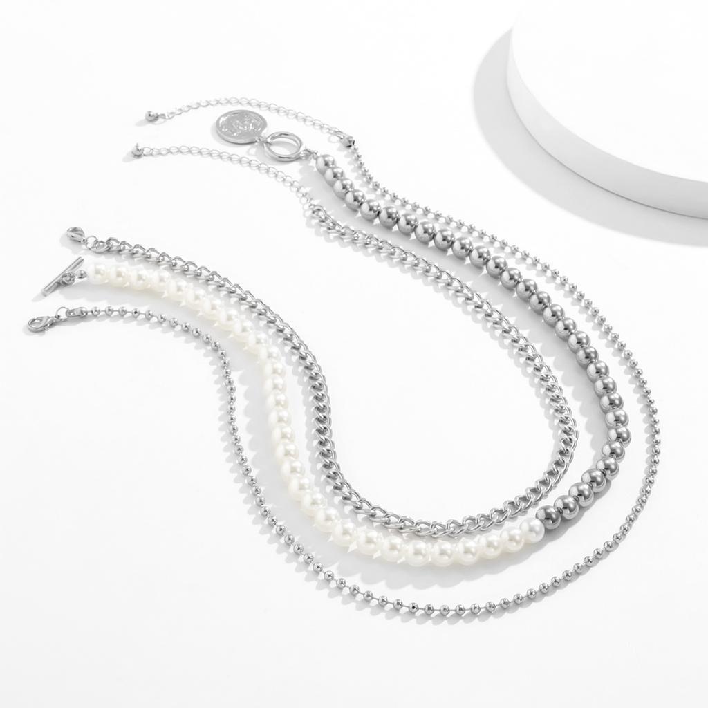 Vintage Imitation Pearl Splicing Necklace Multi-layer LOVE Letter Collarbone Chain Elegant OT Buckle Necklace