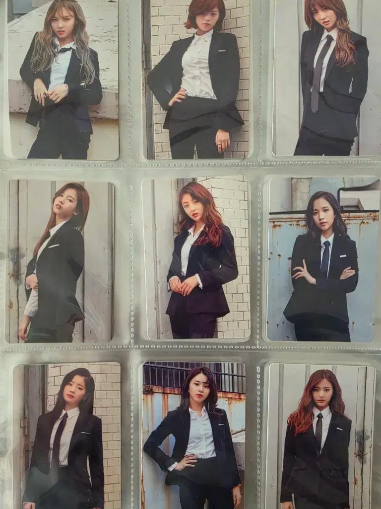 TWICE ONCE BEGINS Poka Set Used