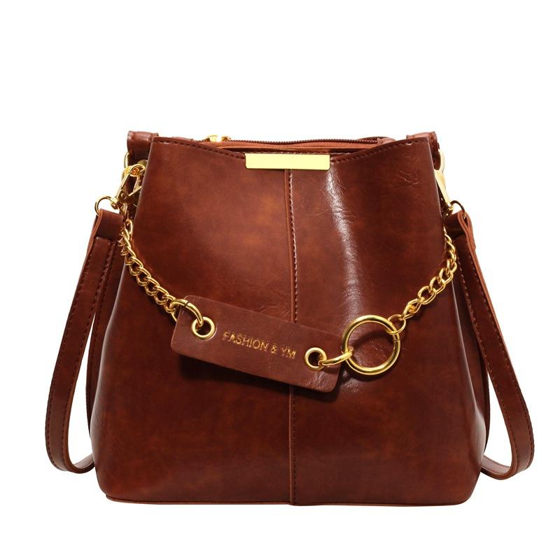 Large Capacity Retro Bag Women's Chain Shoulder Bag Fashionable and Simple Portable Bucket Bag Portable Bucket Type
