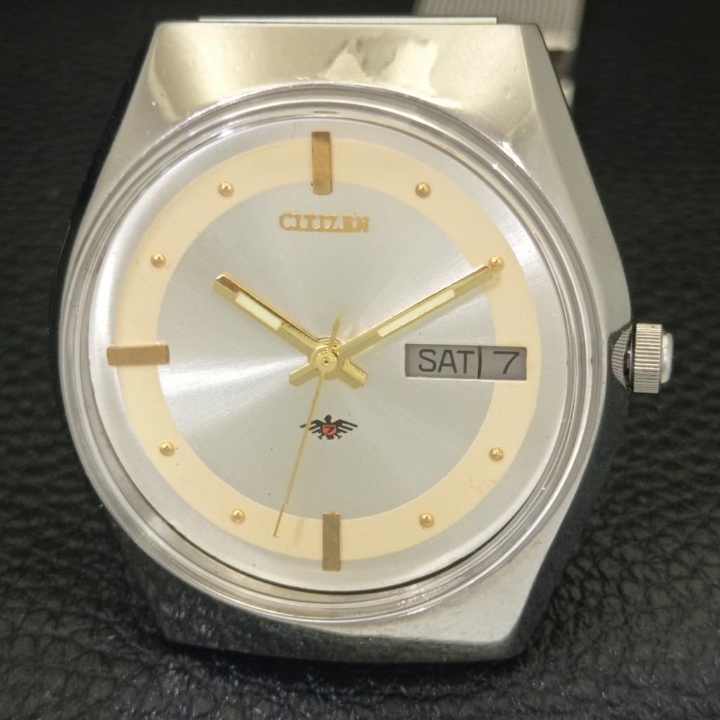 AUTOMATIC VINTAGE CITIZEN 8200 JAPAN MENS SILVER COLOR DIAL WATCH a702747-1 R210-a702747