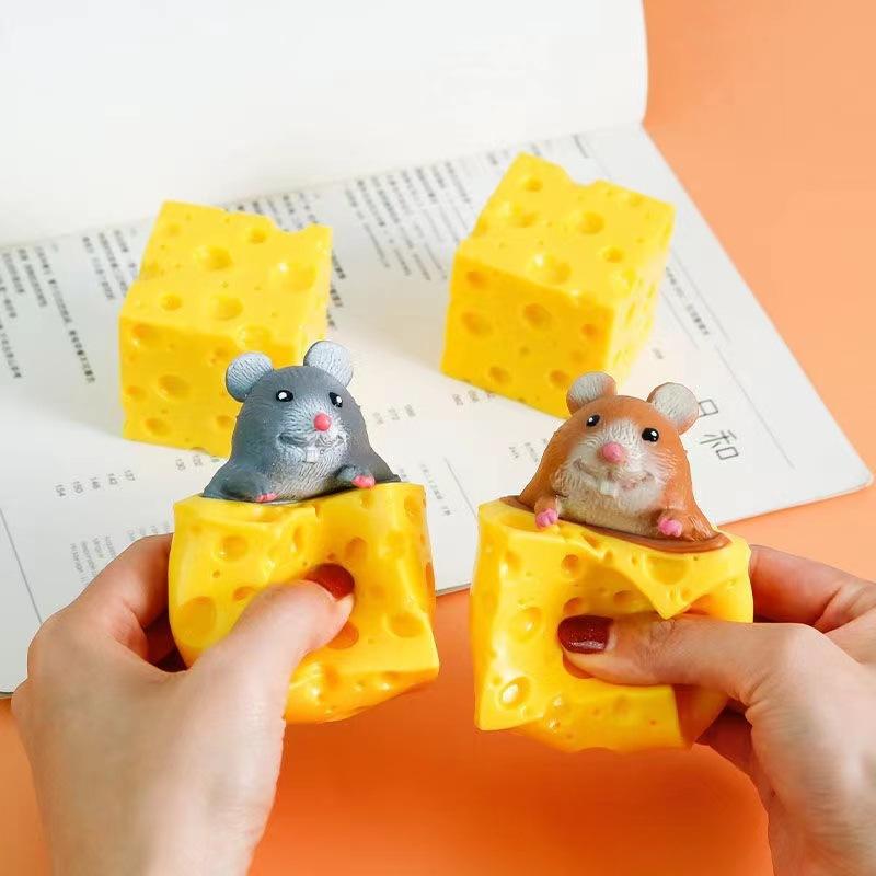 Pop Up Funny Mouse and Cheese Block Squeeze Anti-stress Toy Hide and Seek Figures Stress Relief Fidget Toys for  Adult