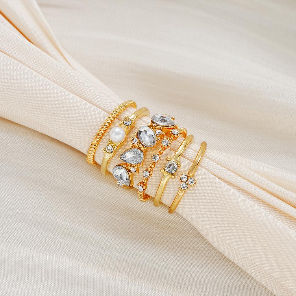 6Pcs Boho Gold Color Crystal Imitation Pearl Rings for Women Geometric Narrow Face Finger Rings Sets Fashion Daily Wear Jewelry