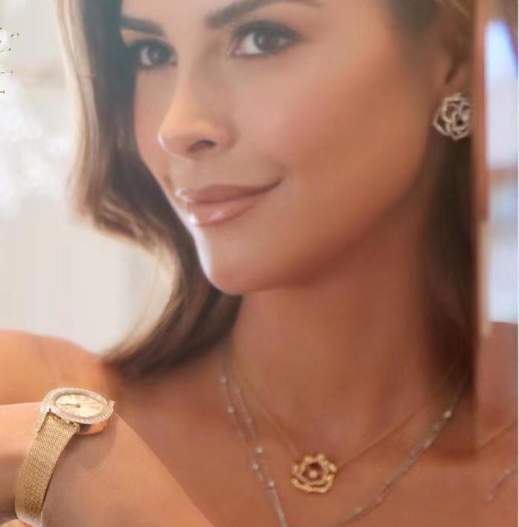 New 2023 Trend High Quality Hot Sale Famous Brands Party Gifts For Anniversary Jewelry Necklaces For Women Rose Flowers Charms