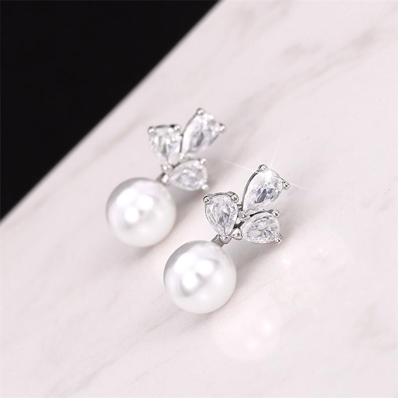 Exquisite Women Imitation Pearl Earrings Dainty Temperament Elegant Ear Accessories for Female Fashion Versatile Jewelry