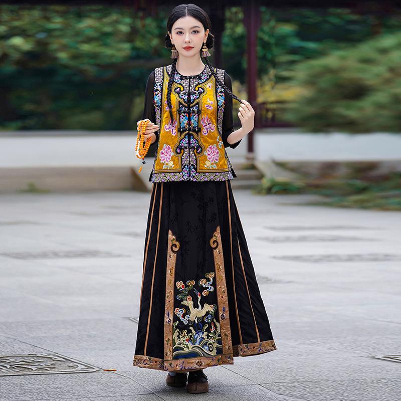 Ethnic Silk Embroidered Short Vest - New Chinese Style Cardigan