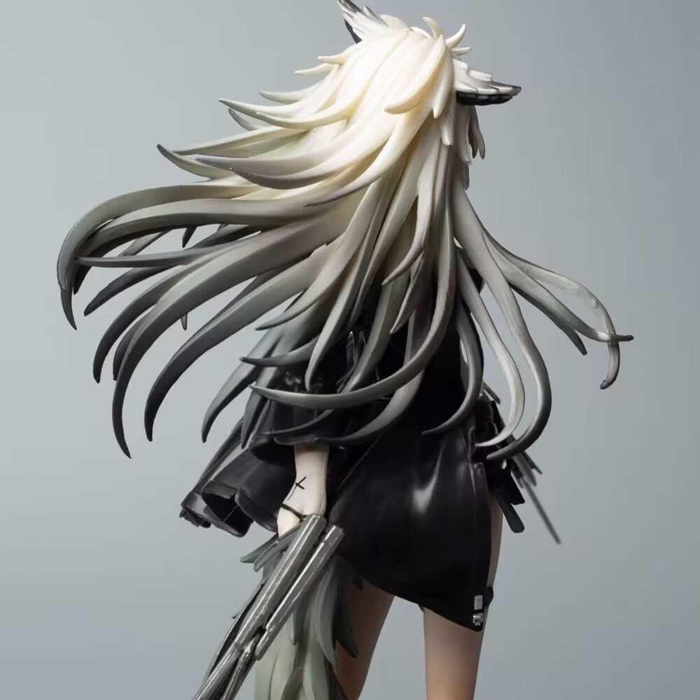 [USED] Arknights Syracuse Lapland Figure, approximately 24cm tall