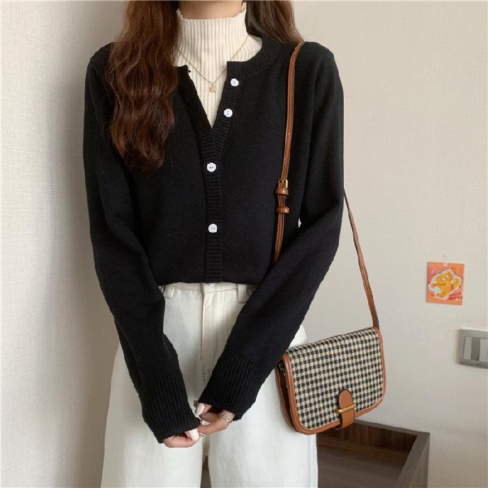 Women's Faux Two-Piece Sweater: Autumn/Winter Long-Sleeve Korean Style Semi-High Neck Knitwear