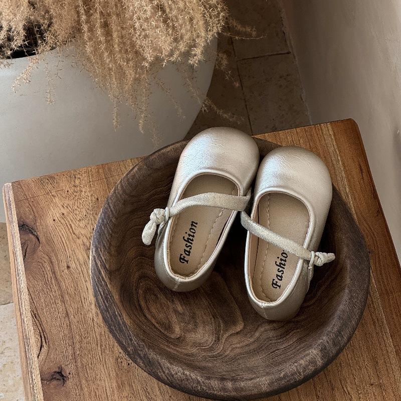 Korean Version of Girls' Leather Shoes Spring and Autumn New Children's Shallow Mouth Single Shoes Foreign Style Little Girl Princess Shoes Girl Bab