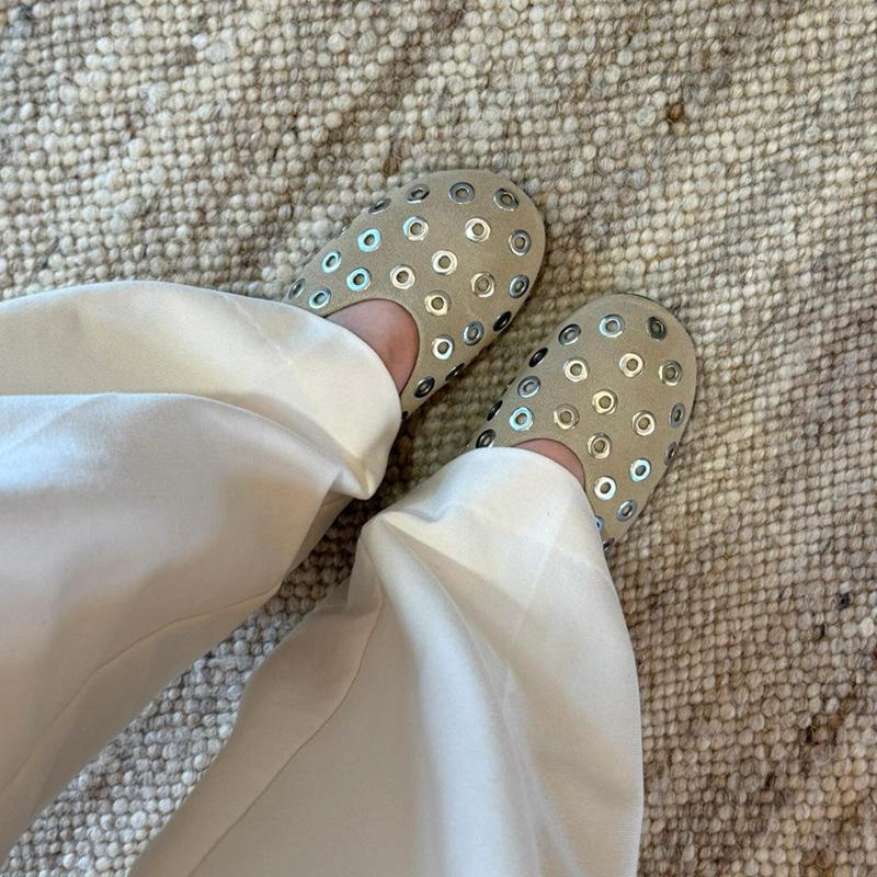 Cowhide version~ French niche design round head metal decoration fashion ballet flat shoes women's pedal cool single shoes