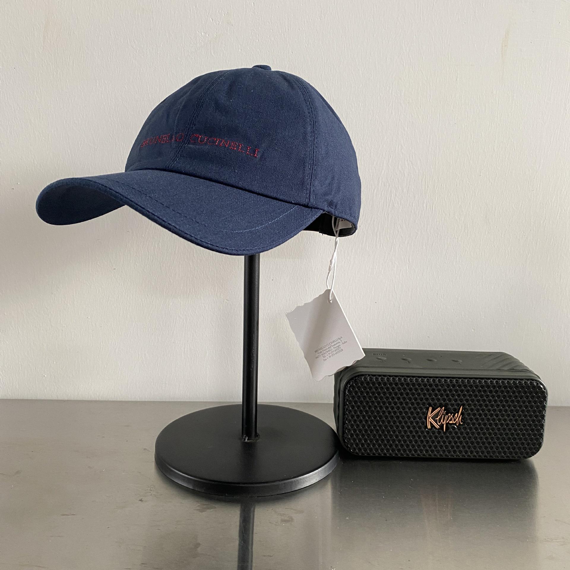 Итальянская Классическая Мужская Вышитая Кожано-Льняная Бейсболка-Утка One Size