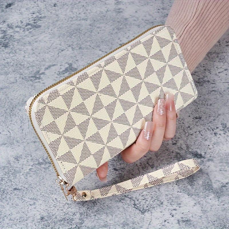 

Pink Faux Leather Long Zipper Wallet for Women with Wrist Strap, Casual Style, Large Capacity, Multi-Card Slots, ID Card Holder бежевый