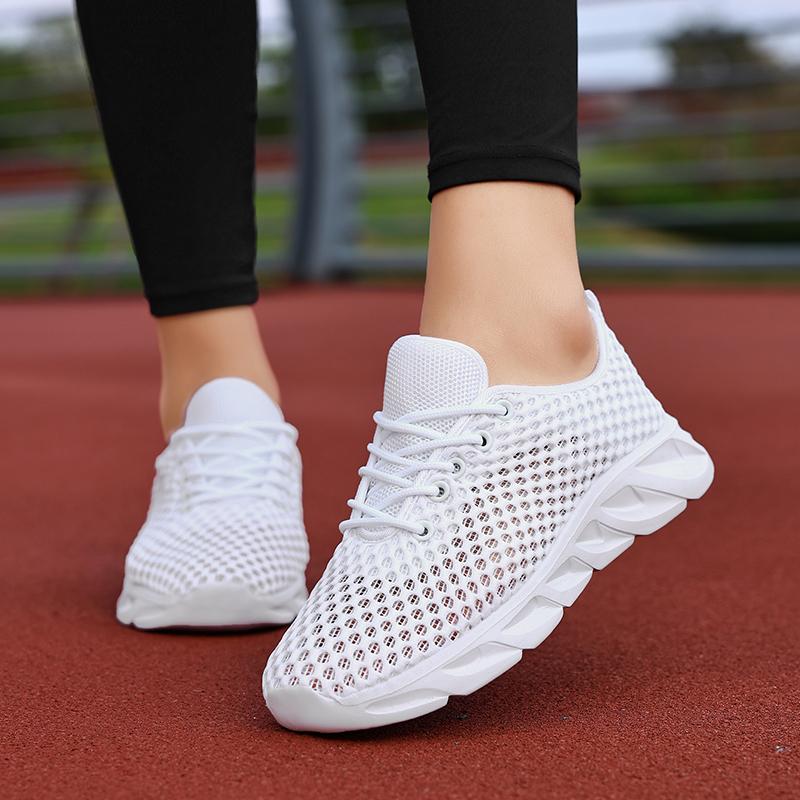 Fashion Summer High Quality White Women's Shoes Platform Lightweight Outdoor Casual Hiking Thick Soled Fashion Running Shoes Large Size