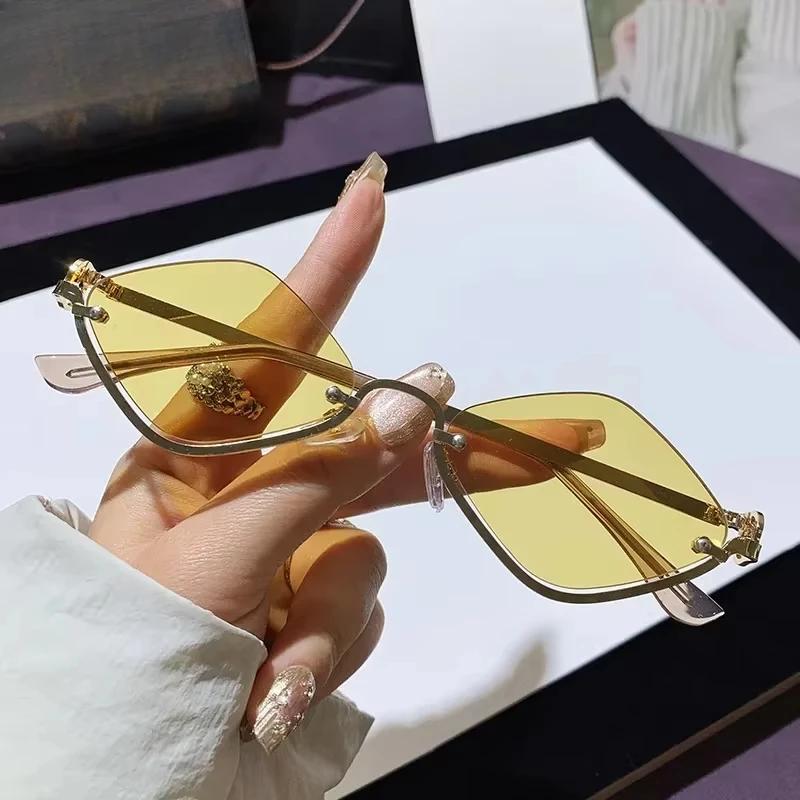 2026 Luxury Women Sunglasses New Half Frame Diamond Shaped Sun Glasses for Men Unisex Dopamine Small Frame Outdoor Eyewear