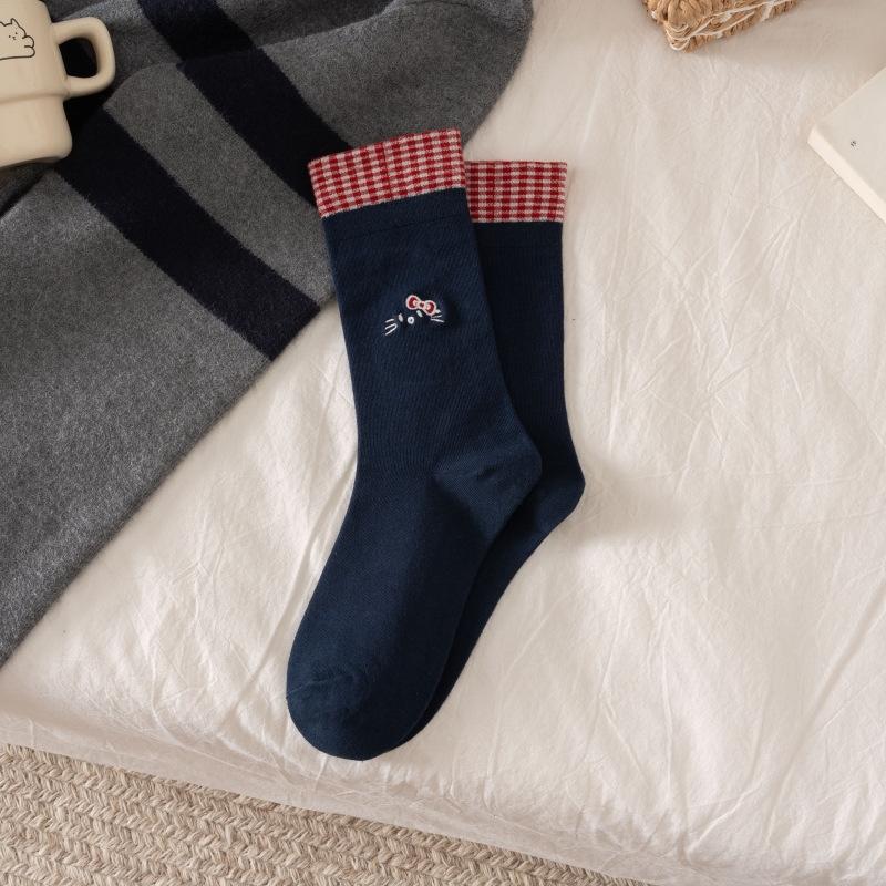 Female Spring and Autumn Lovely Cartoon Embroidery Bow Red Plaid Flanging Boneless Tube Socks