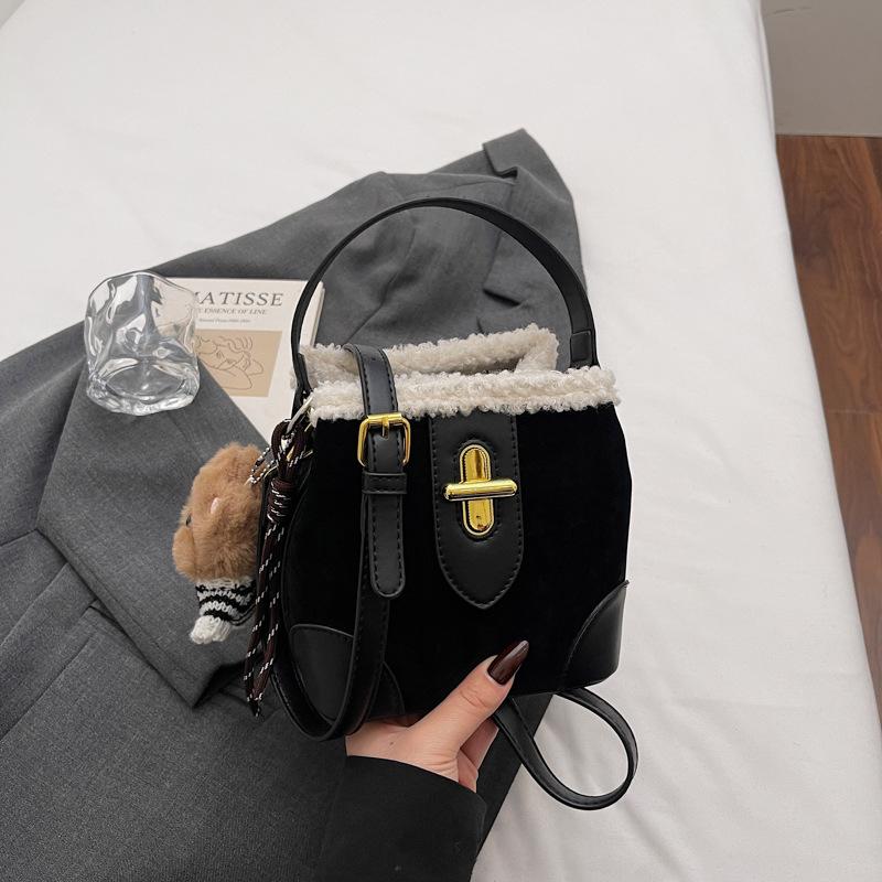 Commuting Handbag for Work, Lady's Handbag, Exquisite Bucket Bag, Casual Retro Bag