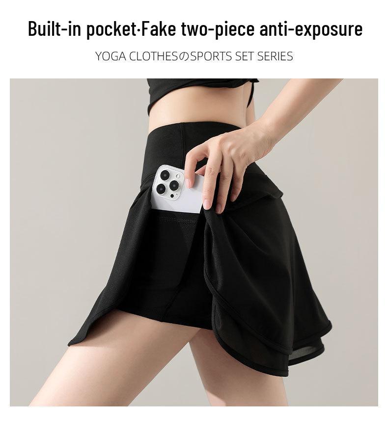 Damen Sommer Sportbekleidungsset: Schnelltrocknendes Tennis-, Badminton-, Yoga- und Lauf-Outfit mit kurzärmeligem Oberteil und Rock.