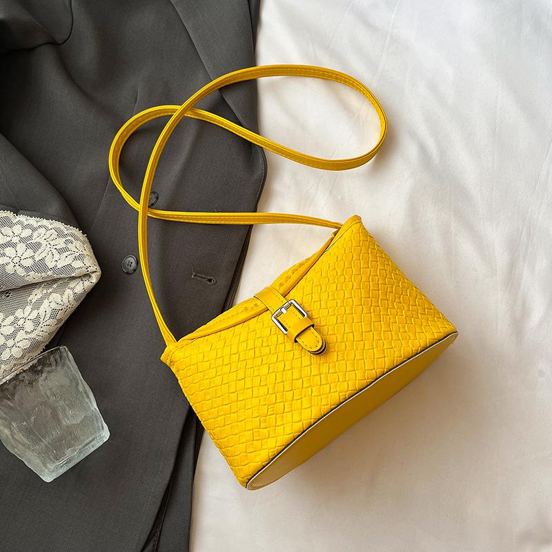 2025 New Woven Pattern Small Bag Women's Sen Meng Underarm Handbag Light Luxury Niche Shoulder Bag Bucket Bag