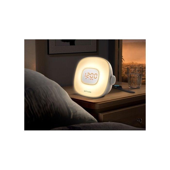Alarm Clock Radio - Muse - Ml-198 Cr - White - Built-in Speaker - Fm Tuner 20 Stations