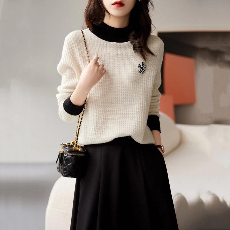 Latest Womens Clothing Autumn and Winter Latest Half-turtleneck Camellia Wool Knitted Base Sweater