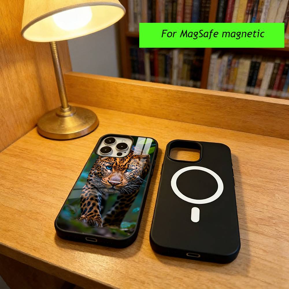 Cool Cheetah Phone Case For iPhone17,16,15,14,13,12,11 Plus,Pro Magnetic with Magsafe Wireless Charging