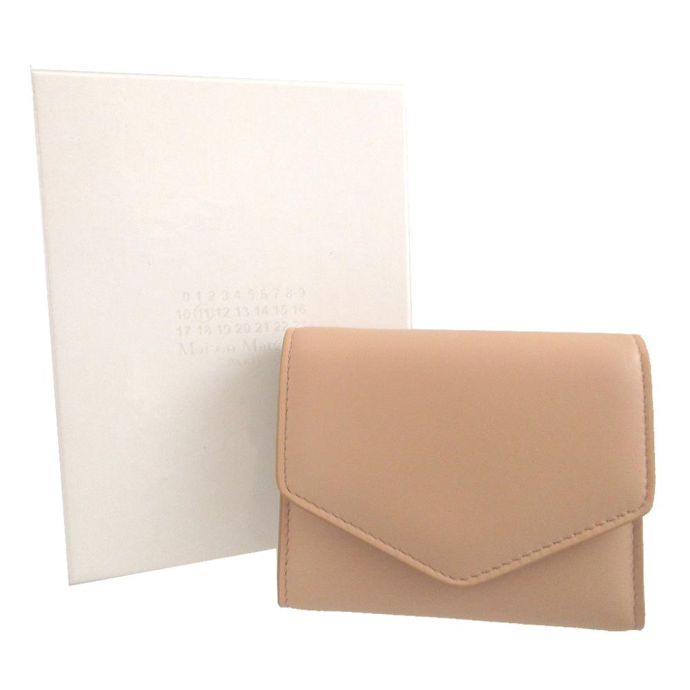 Used AUTHENTIC MARTIN MARGIELA S56UI0136 Tri-fold Wallet Beige Leather