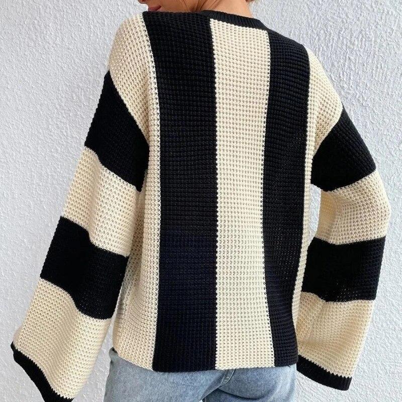 Lady Outwear Pullovers Striped Loose Fit Knitted Pullovers Women Autumn Spring Fashion Long Sleeve Knitwear Sweater Sexy