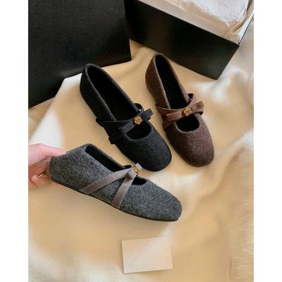 Insole Height-increasing Shoes for Women In Autumn and Winter with Fleece and Flat Bottom